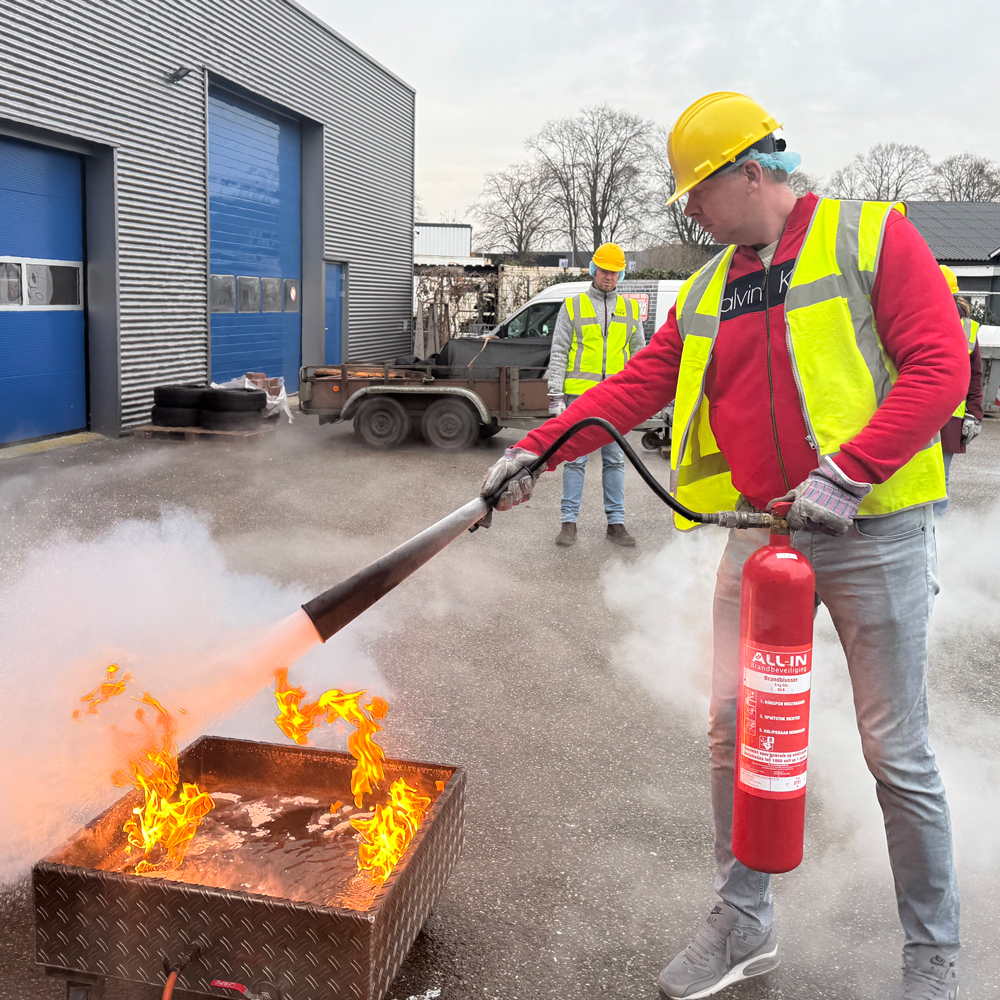 BHV-cursus NedCert - blusoefening